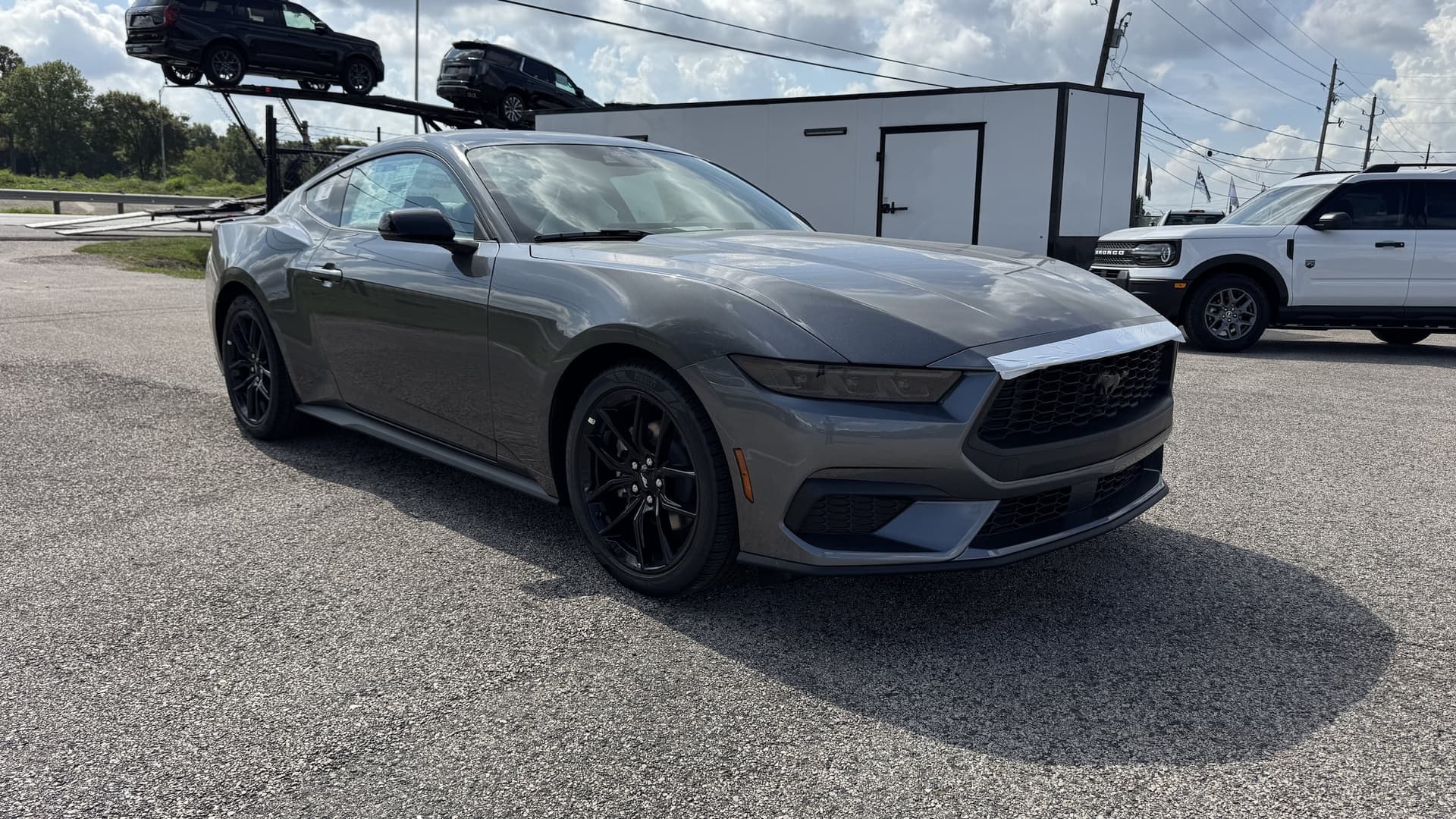 2026 Ford Mustang Base — photo 1 of 20