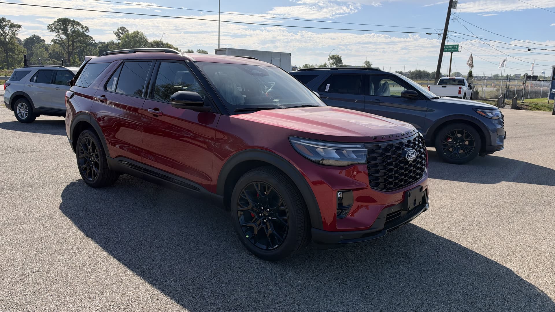 2027 Ford Explorer ST — photo 1 of 20