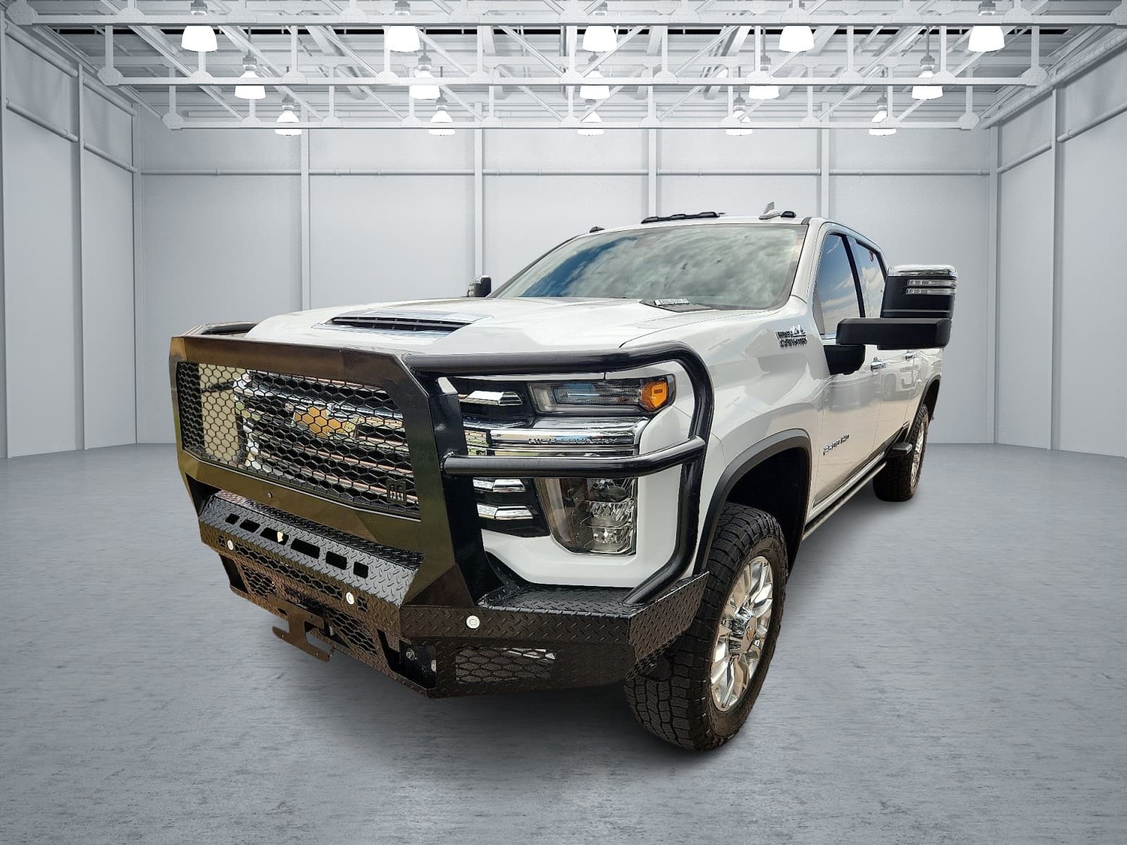 2023 Chevrolet Silverado 2500HD High Country — photo 1 of 20