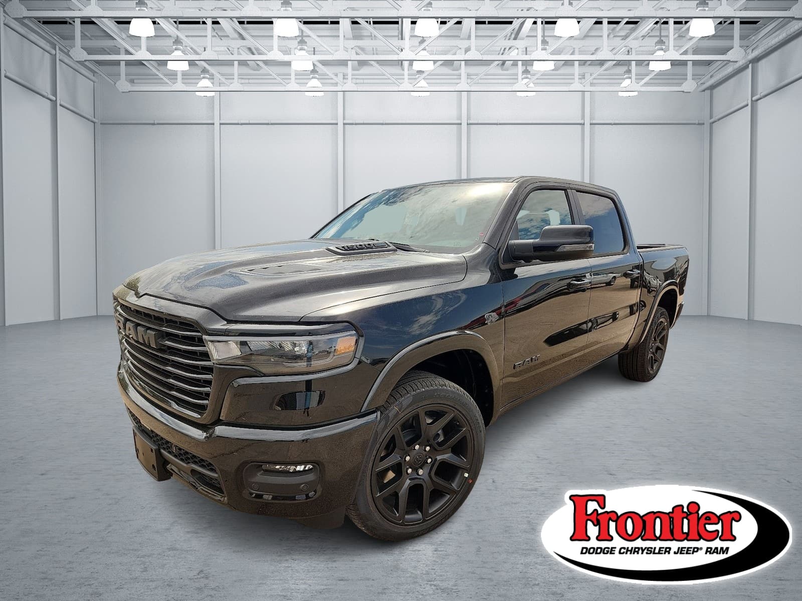 2027 RAM 1500 Laramie — photo 1 of 16