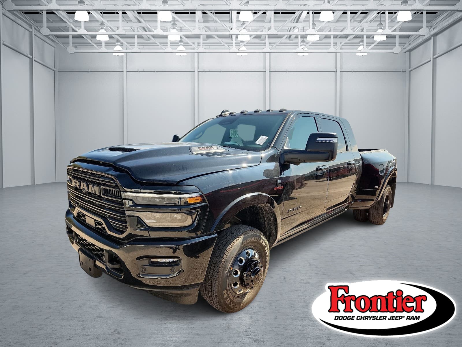 2027 RAM 3500 Laramie — photo 1 of 10