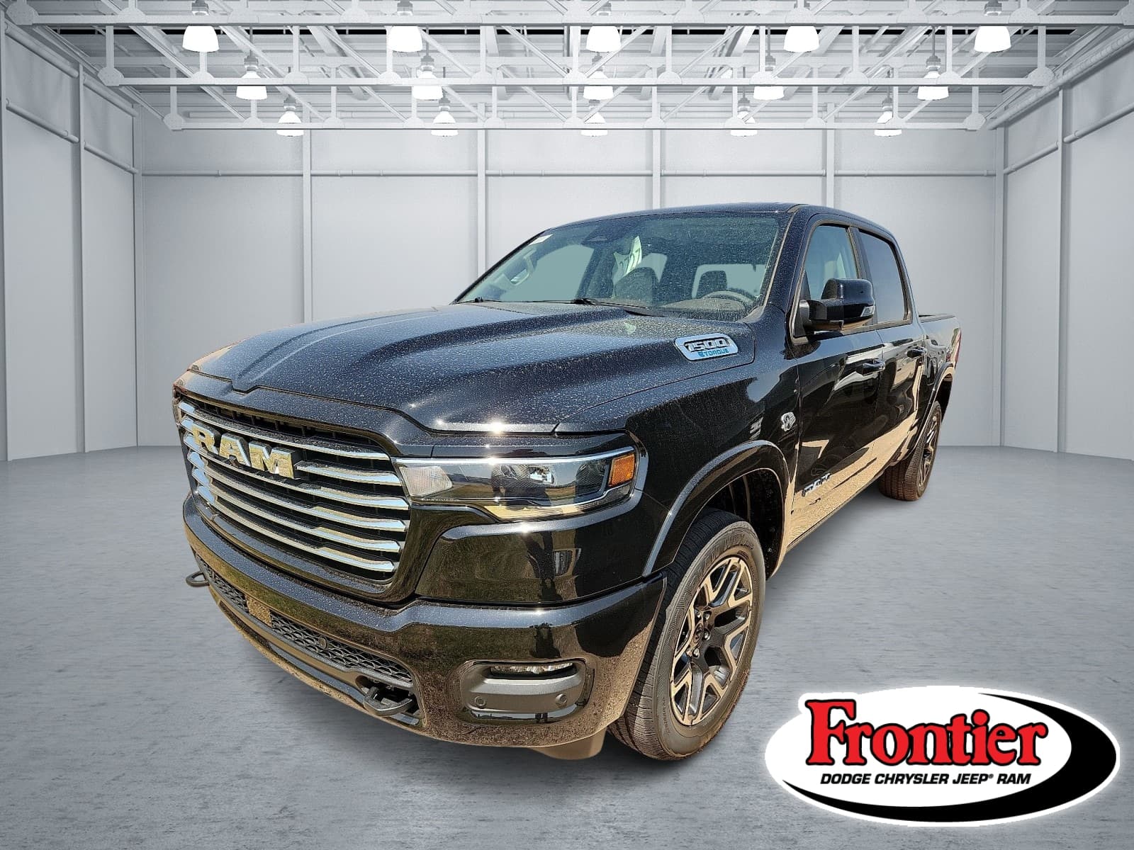 2027 RAM 1500 Laramie — photo 1 of 16