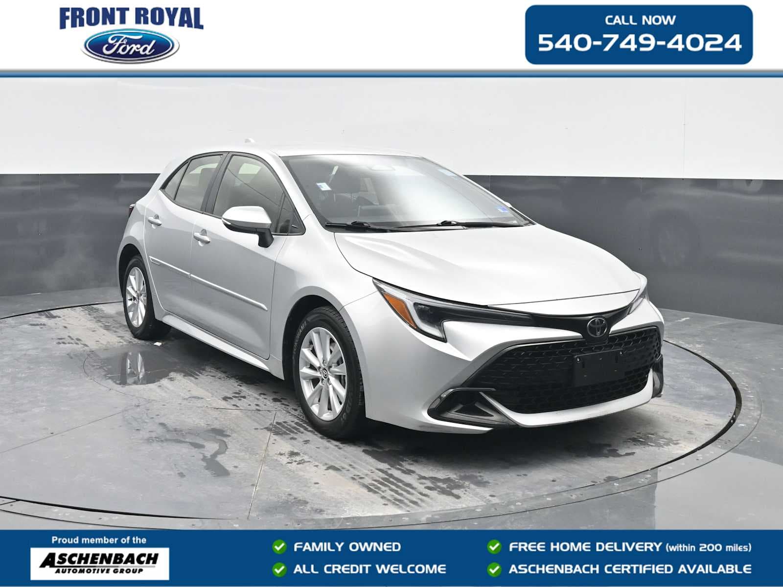 2024 Toyota Corolla Hatchback SE — photo 1 of 38