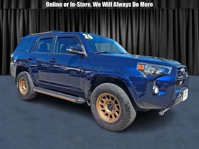 2020 Toyota 4Runner Base — photo 1 of 29