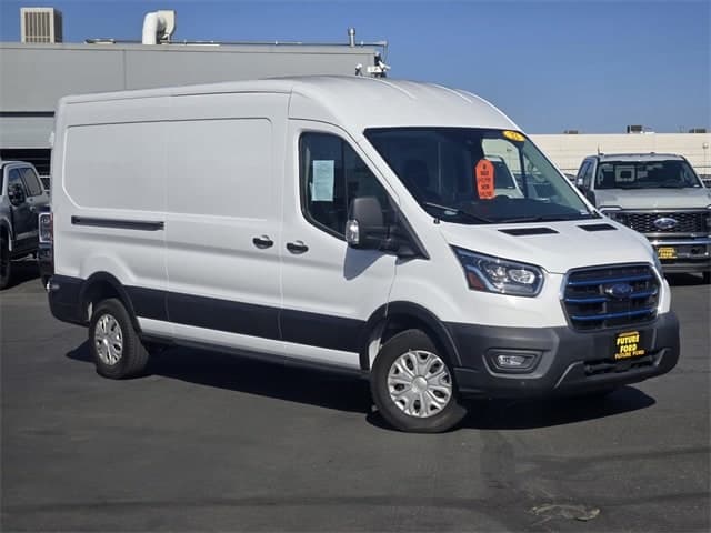 Foto de 2022 Ford E-Transit-350 Base