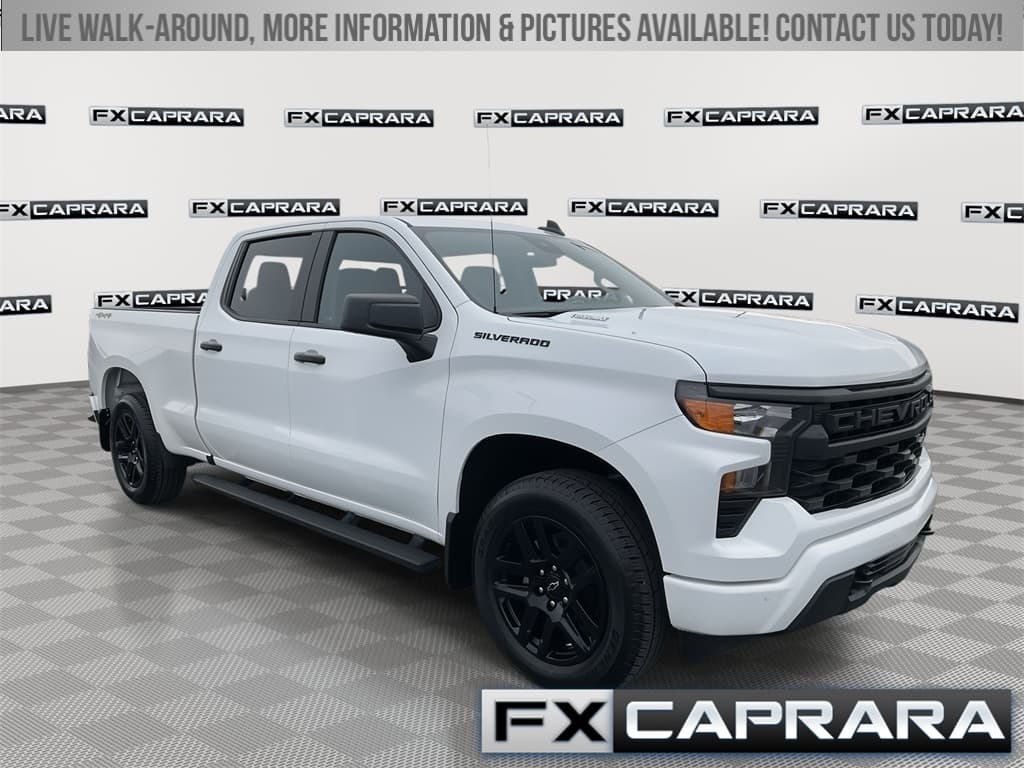 Foto de 2024 Chevrolet Silverado 1500 Custom