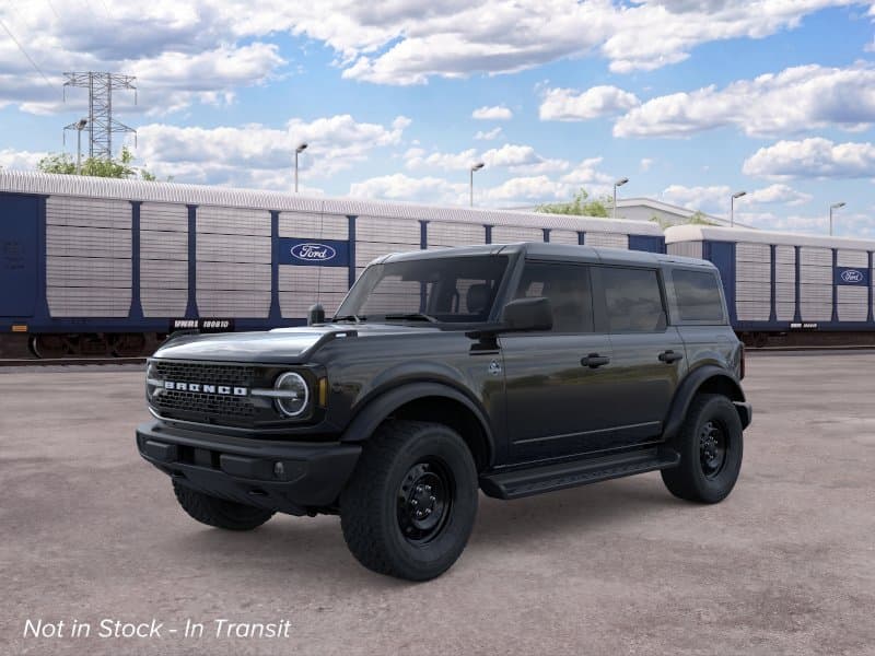 2026 Ford Bronco Outer Banks — photo 1 of 32