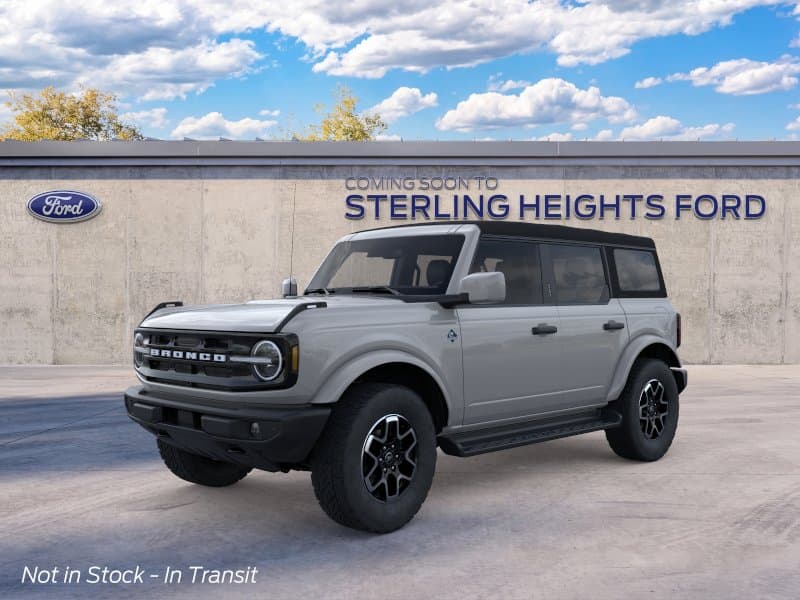 2026 Ford Bronco Outer Banks — photo 1 of 32