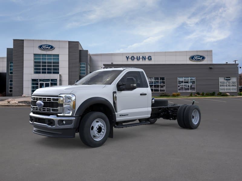 2026 Ford F-600 Chassis XL — photo 1 of 29