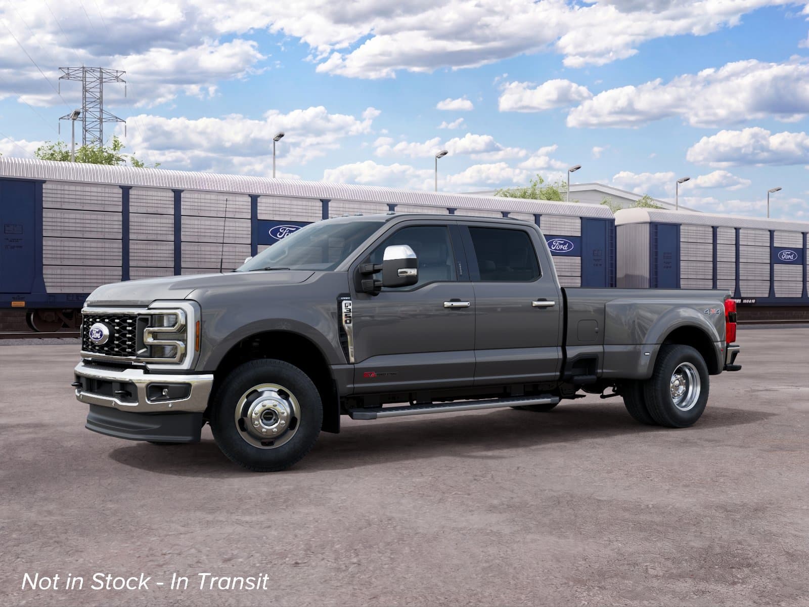2027 Ford Super Duty F-350 DRW LARIAT — photo 1 of 22