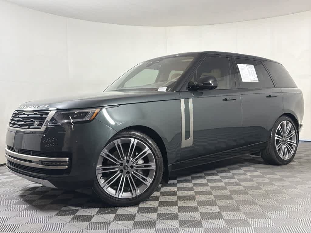 2025 Land Rover Range Rover Base — photo 1 of 34