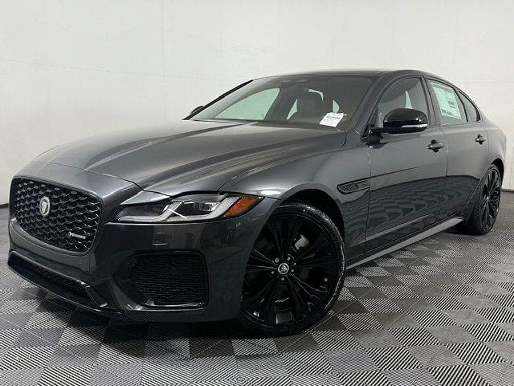 2024 Jaguar XF R-Dynamic SE — photo 1 of 42