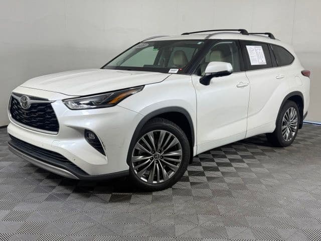 2021 Toyota Highlander Platinum — photo 1 of 47