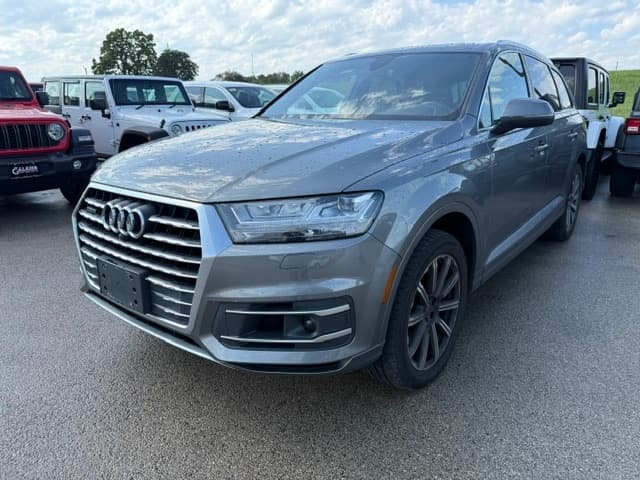 2017 Audi Q7 Premium Plus — photo 1 of 8