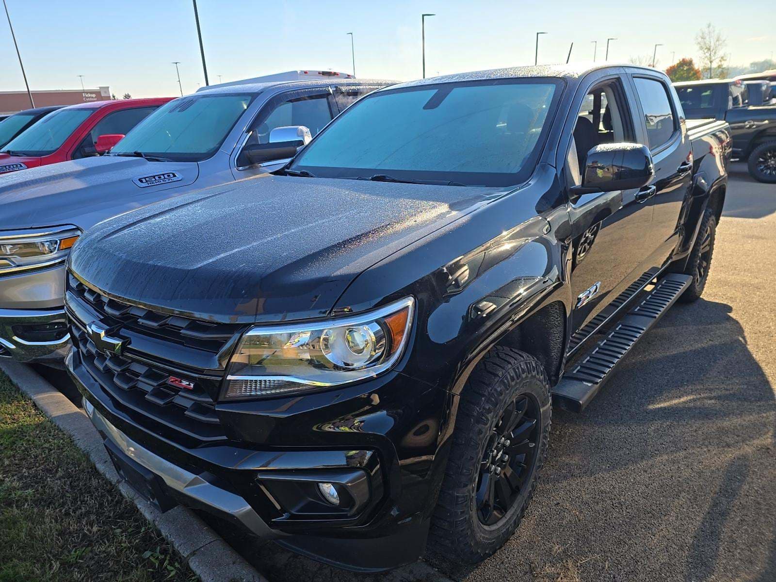 2021 Chevrolet Colorado Base — photo 1 of 14