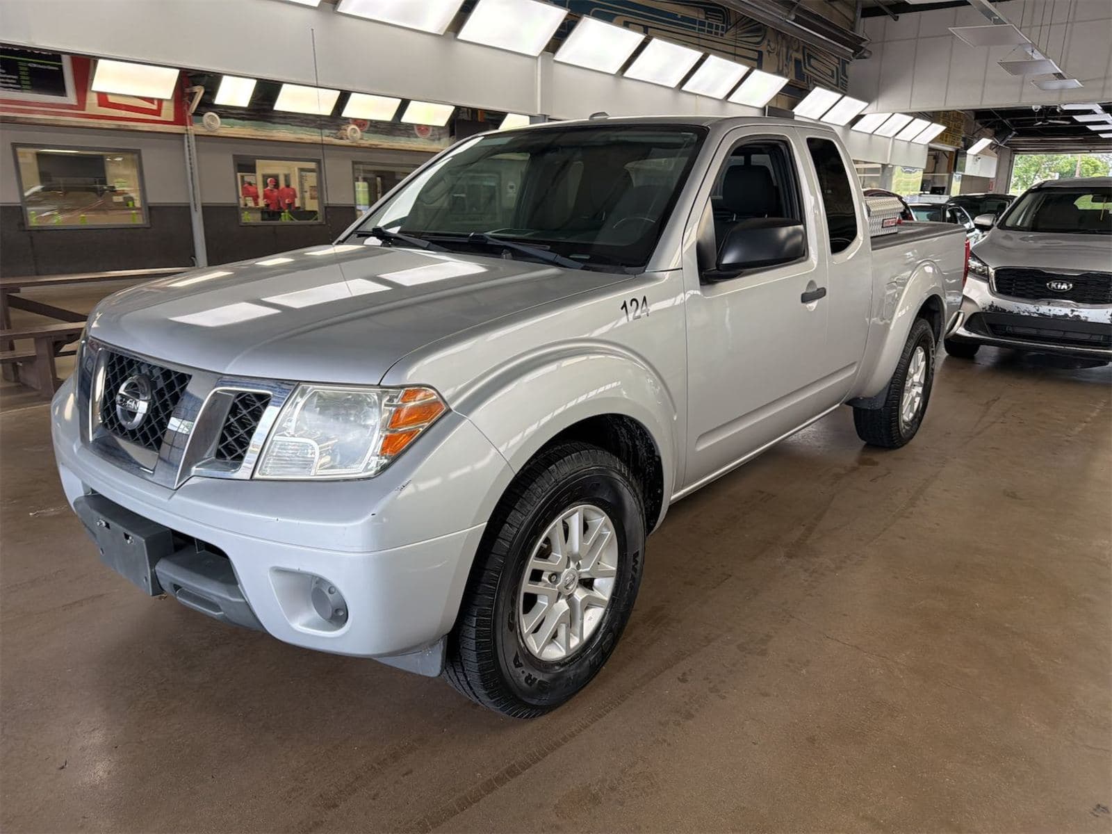 2014 Nissan Frontier SV — photo 1 of 7