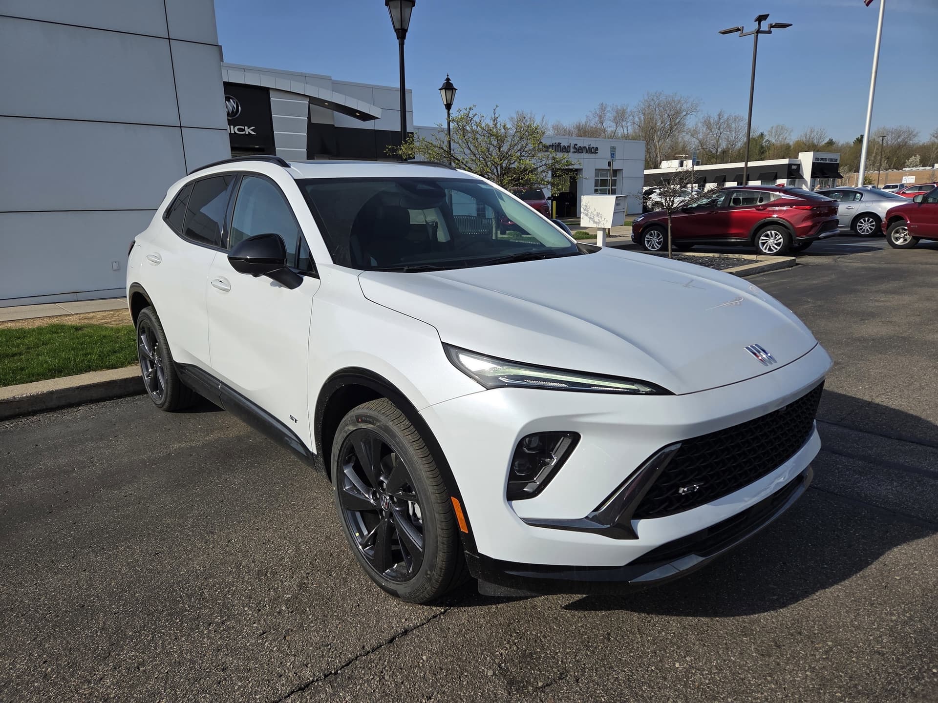 2026 Buick Envision Sport Touring — photo 1 of 43