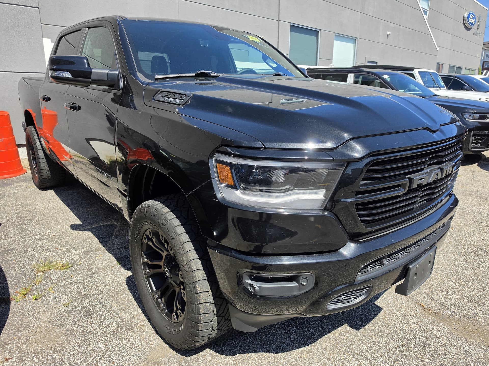 2019 RAM 1500 Big Horn/Lone Star — photo 1 of 3