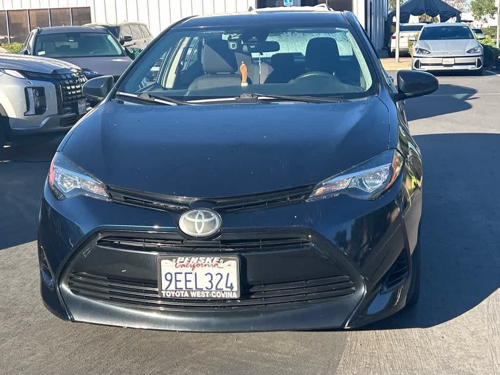 2018 Toyota Corolla LE — photo 1 of 9