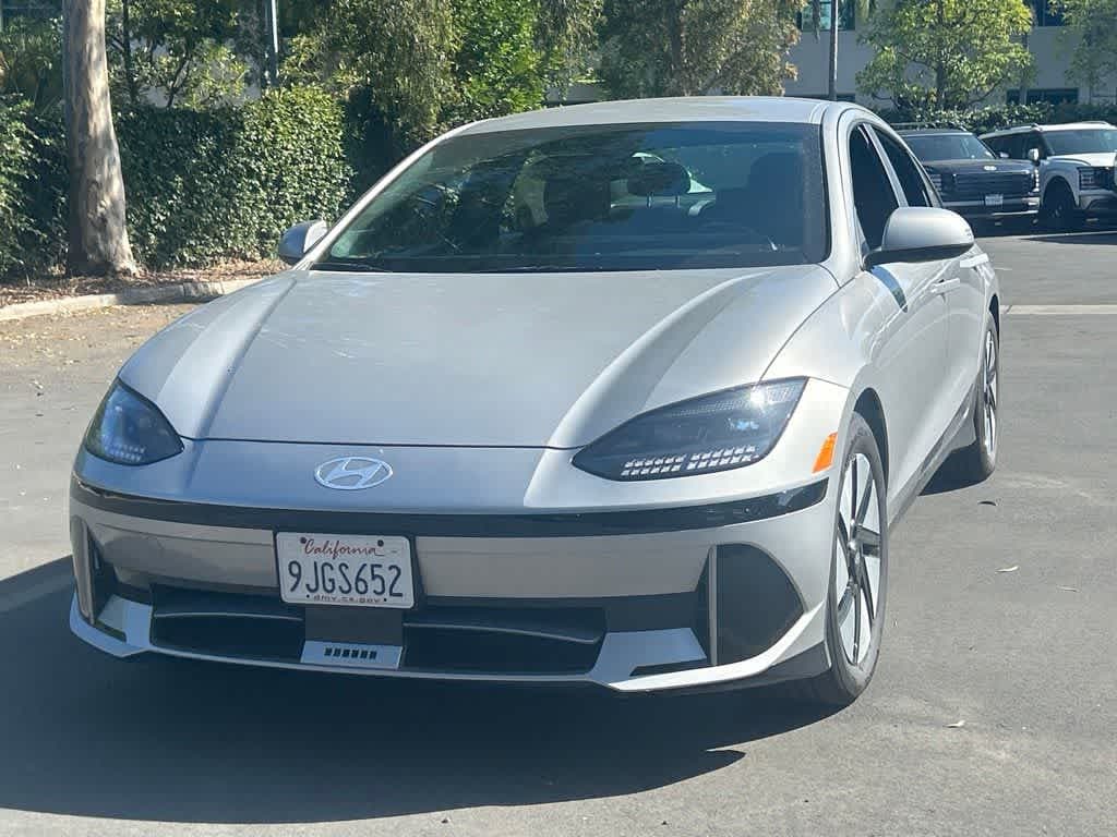 2023 Hyundai IONIQ 6 SE — photo 1 of 10