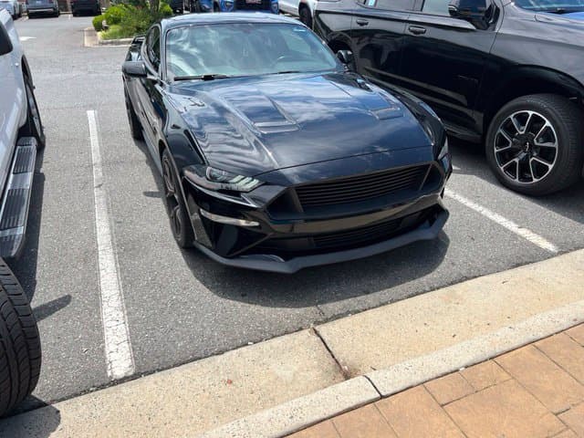 2019 Ford Mustang GT — photo 1 of 6