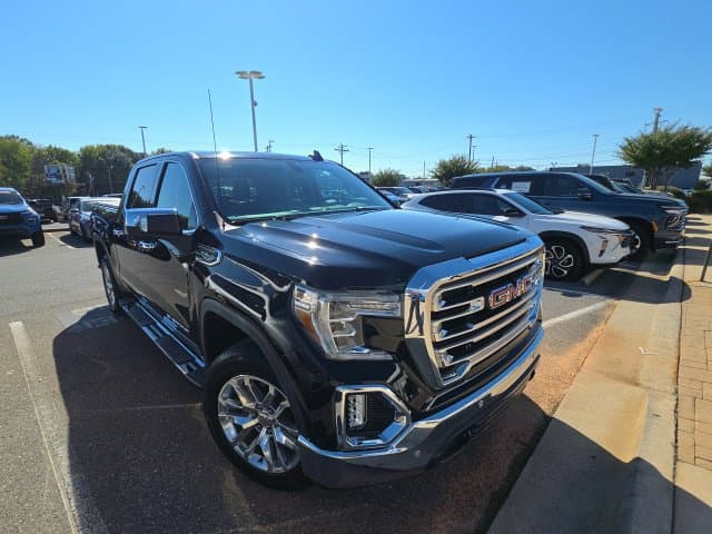 2020 GMC Sierra 1500 SLT — photo 1 of 6