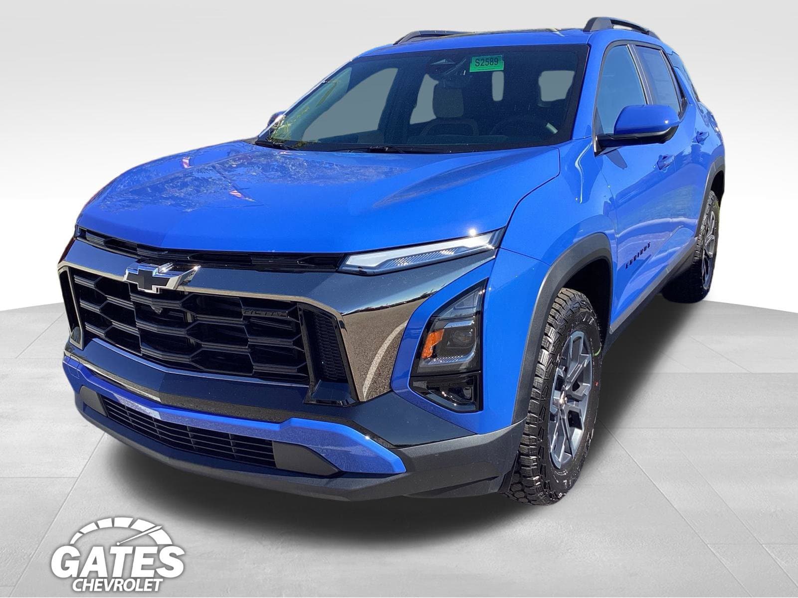 2027 Chevrolet Equinox AWD ACTIV — photo 1 of 11