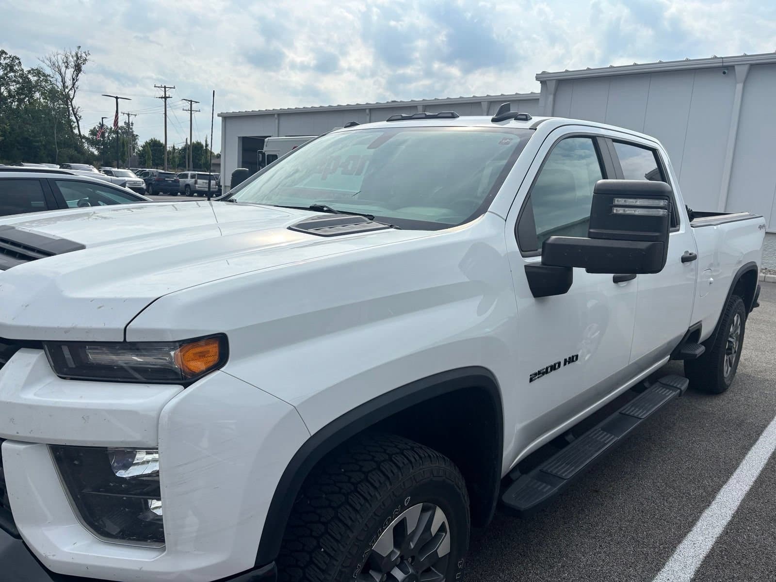 2022 Chevrolet Silverado 2500HD Custom — photo 1 of 13