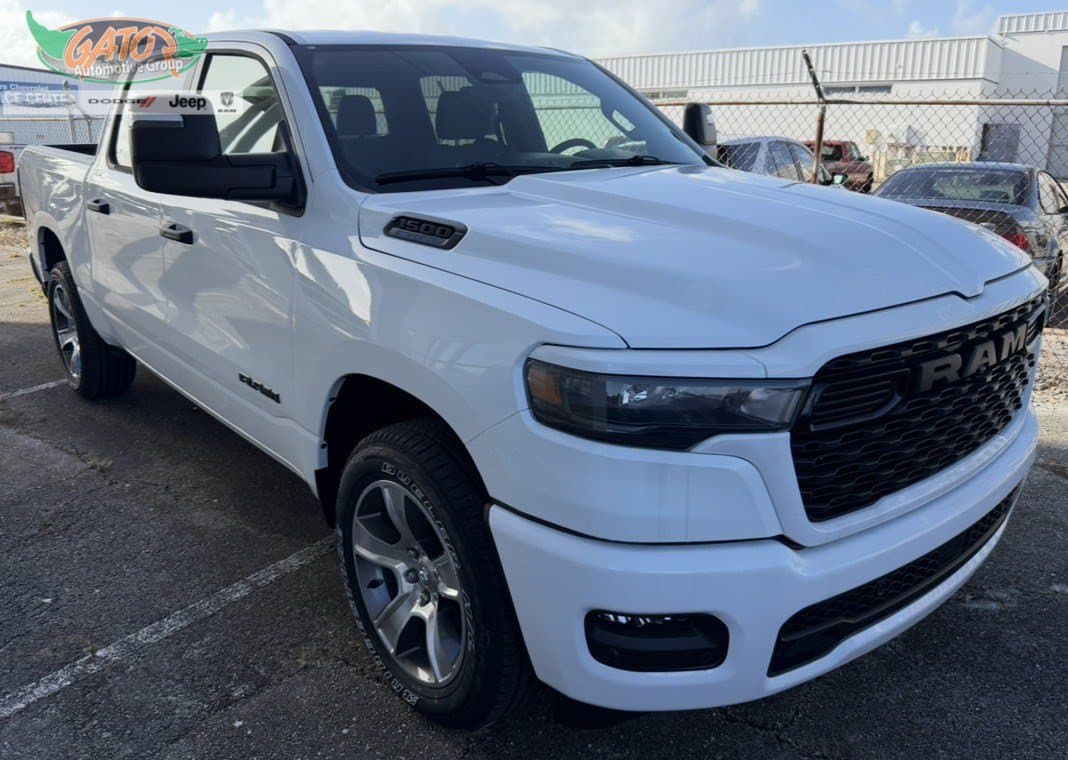 2025 RAM 1500 Tradesman — photo 1 of 27
