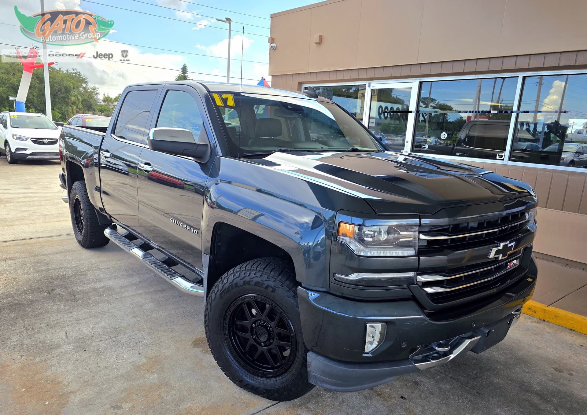 2017 Chevrolet Silverado 1500 LTZ — photo 1 of 2