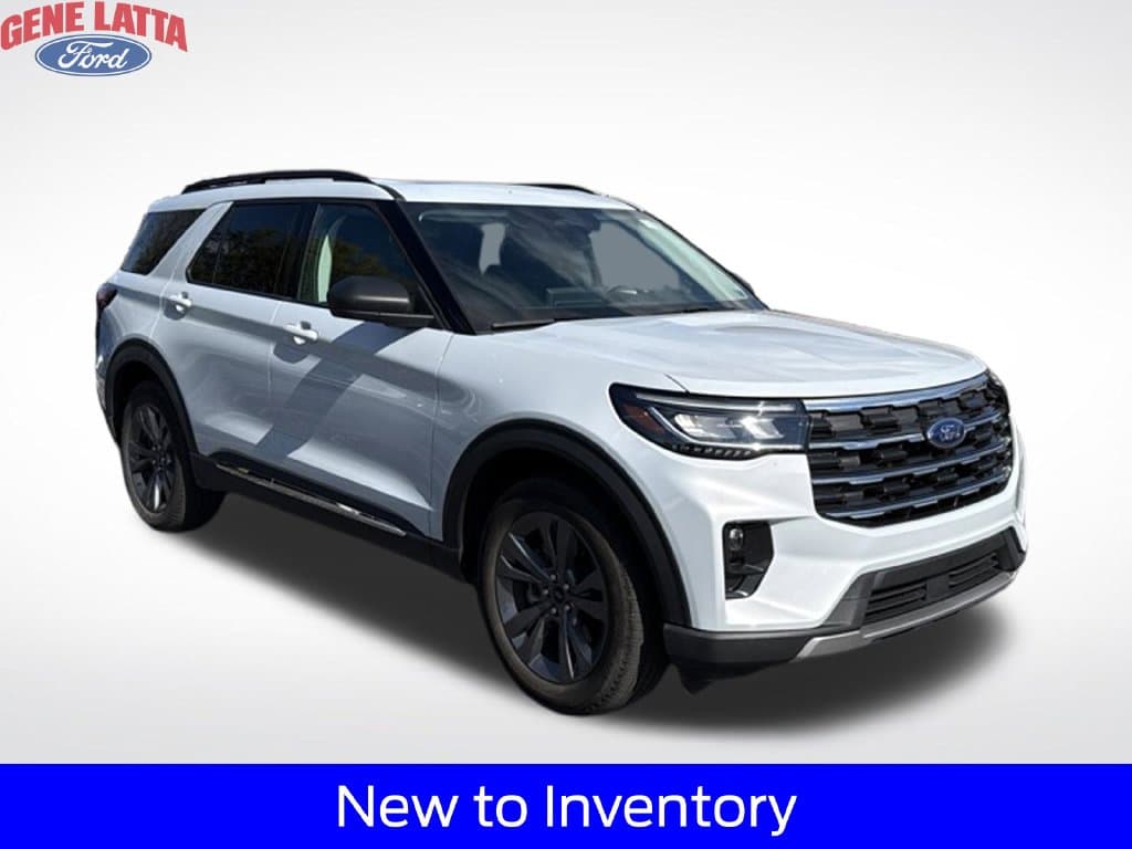 2025 Ford Explorer Active — photo 1 of 4