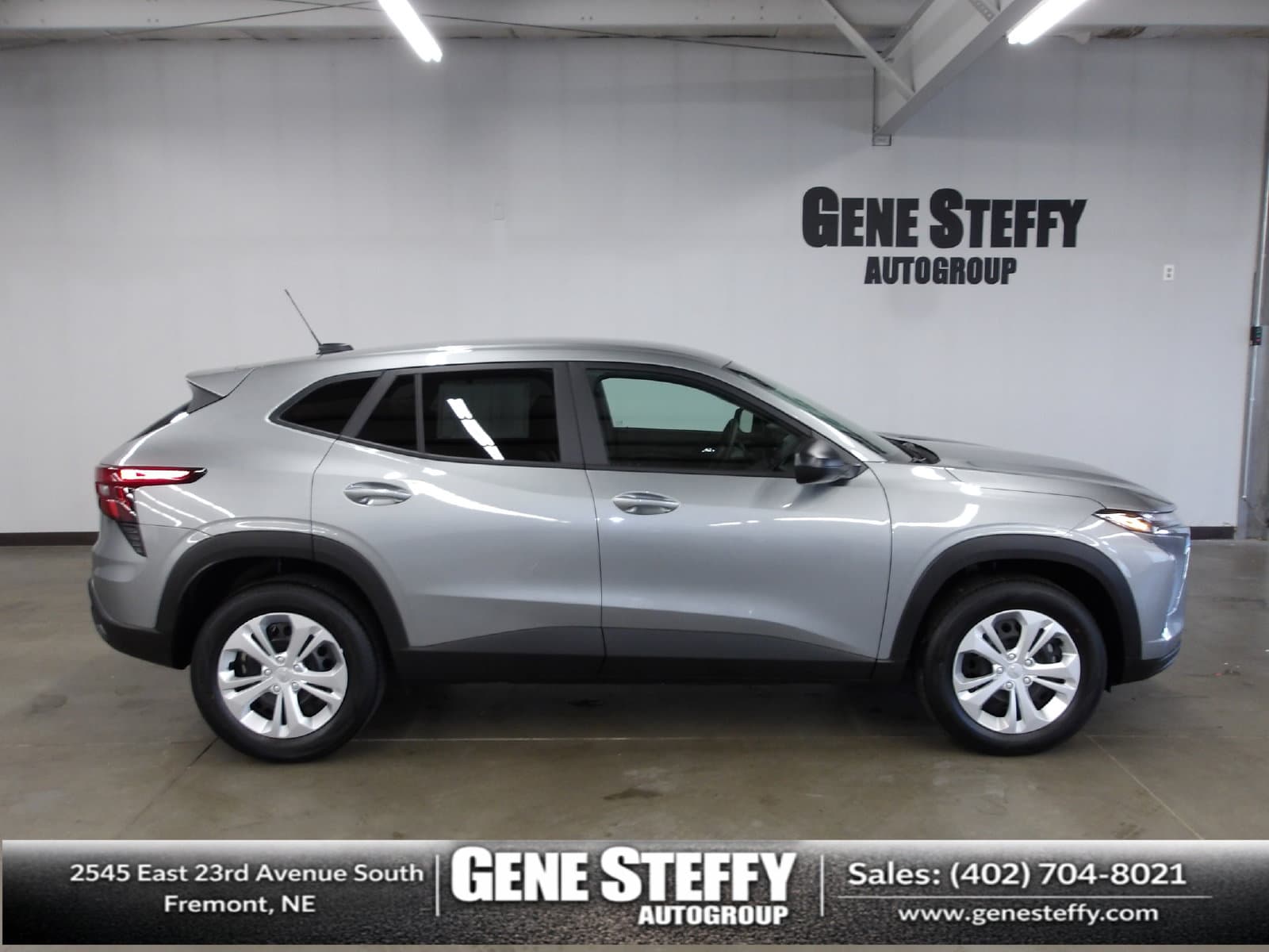 2026 Chevrolet Trax LS — photo 1 of 21