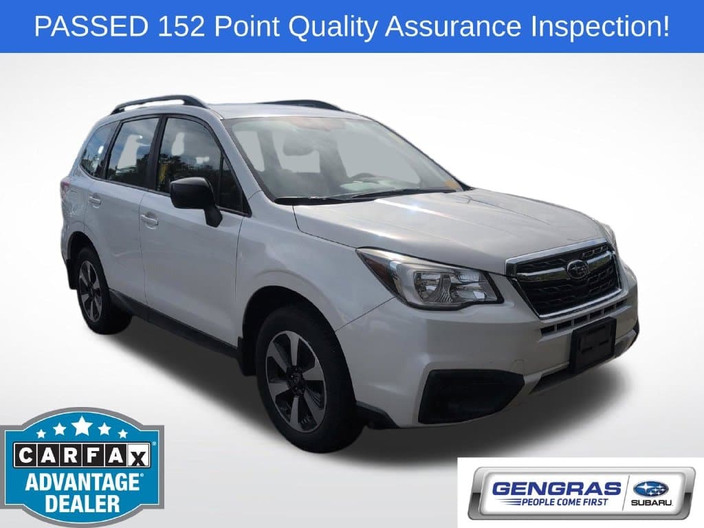 2017 Subaru Forester Base — photo 1 of 43