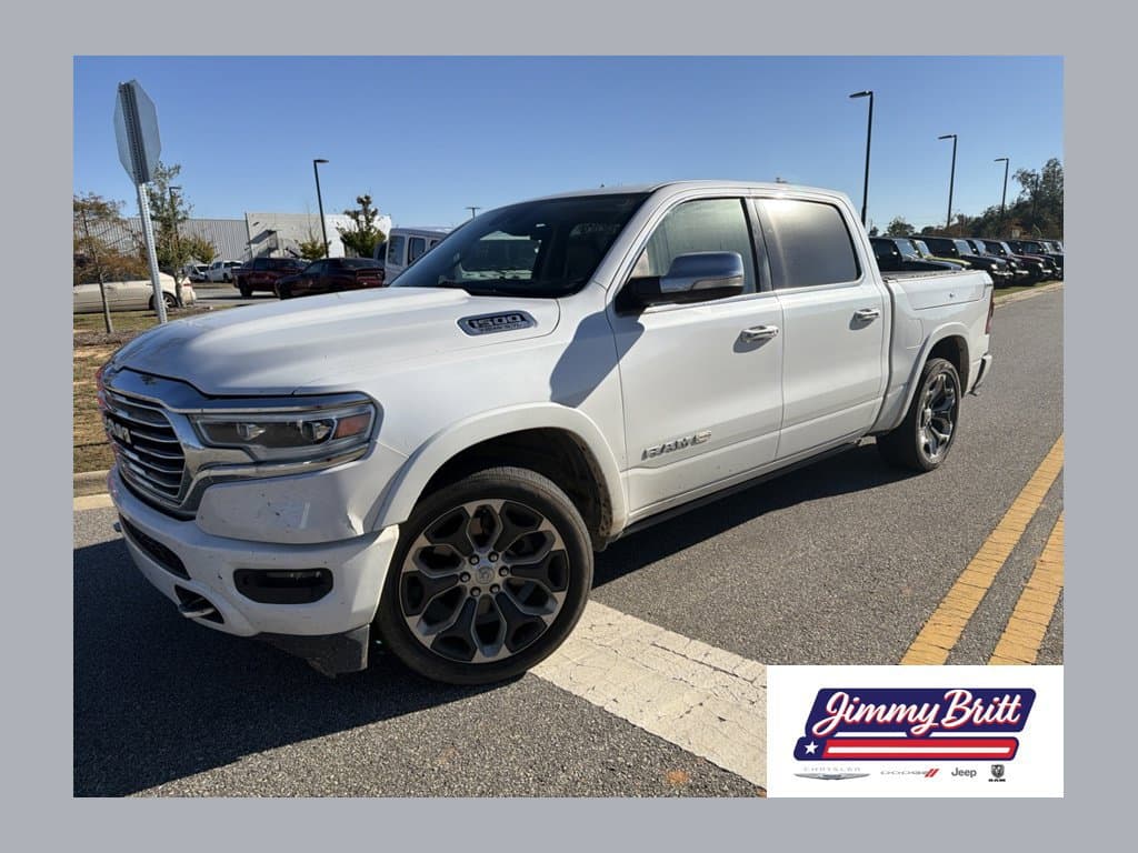 2019 RAM 1500 Longhorn — photo 1 of 17