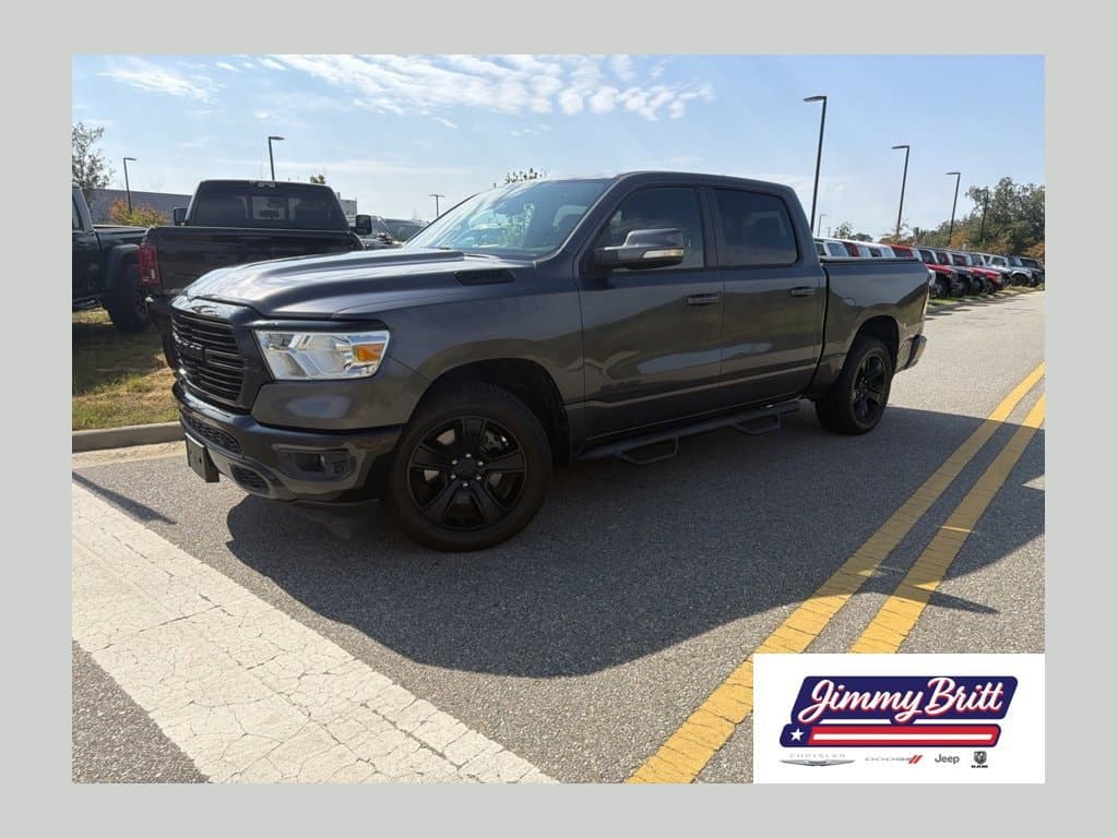 2020 RAM 1500 Big Horn — photo 1 of 16