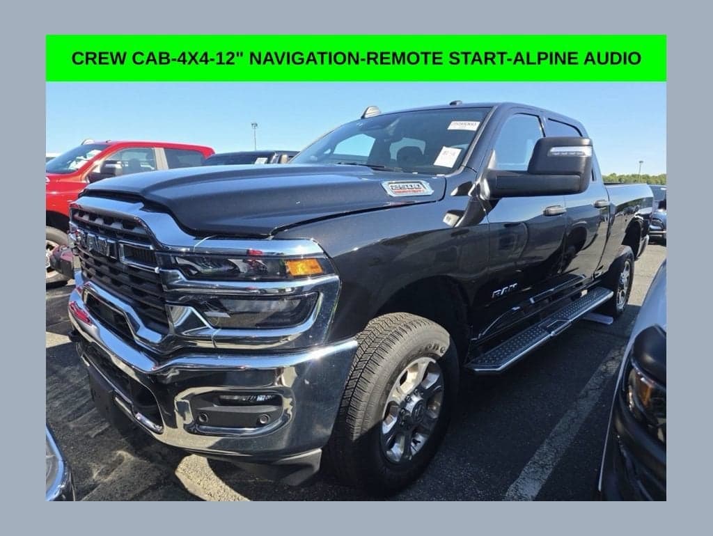 2025 RAM 2500 Big Horn — photo 1 of 10