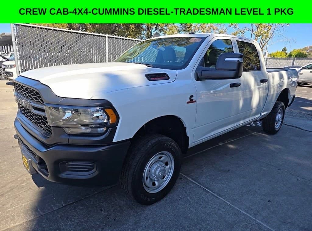 2024 RAM 2500 Tradesman — photo 1 of 10