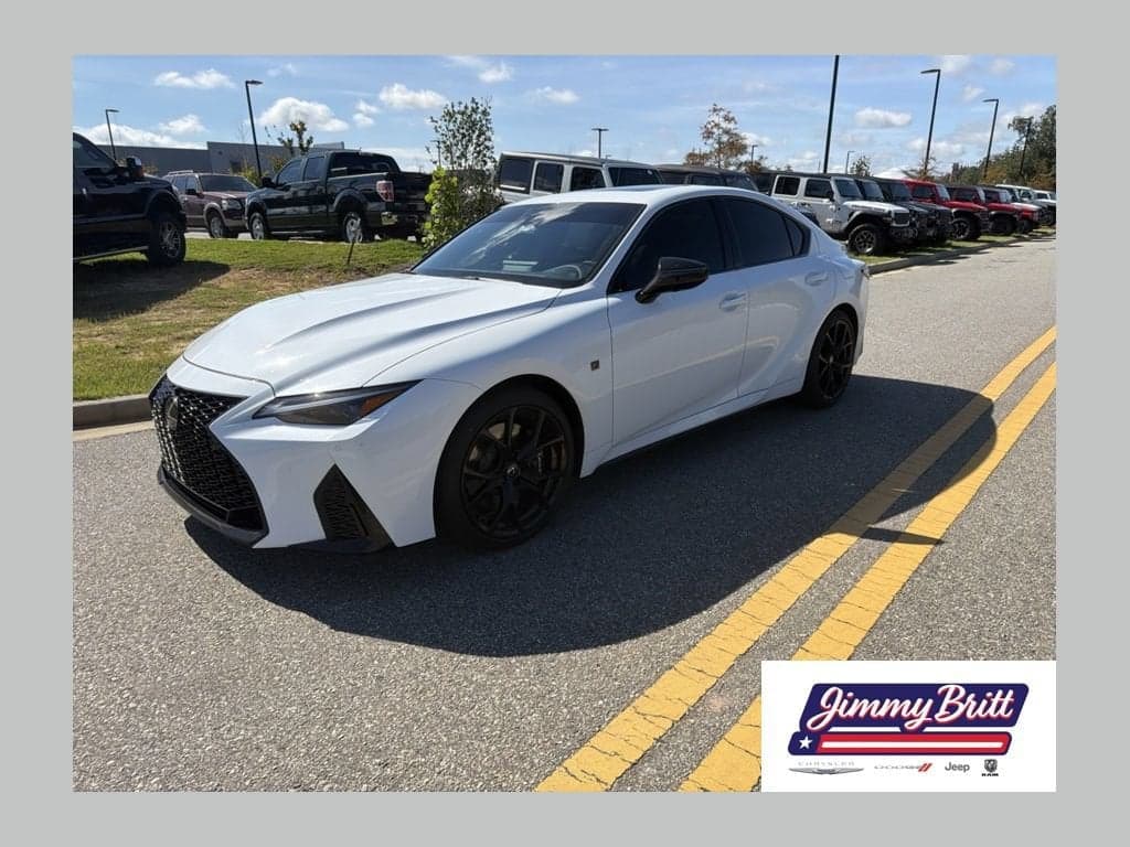 2025 Lexus IS IS 500 F SPORT Performance — photo 1 of 14