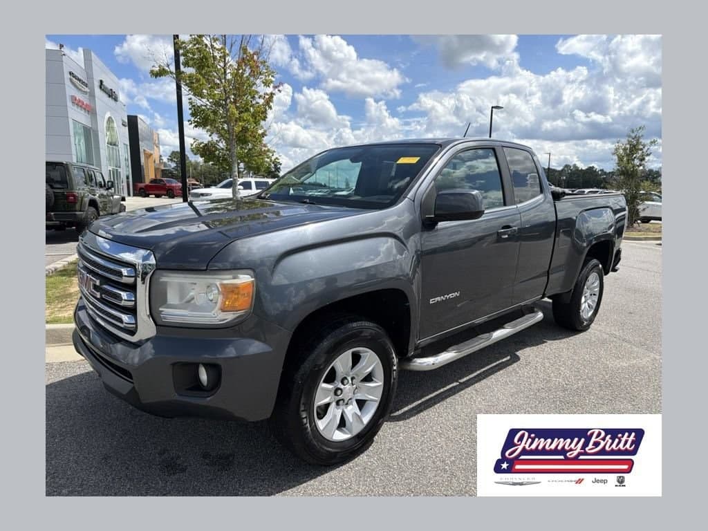 2016 GMC Canyon 2WD SLE — photo 1 of 17