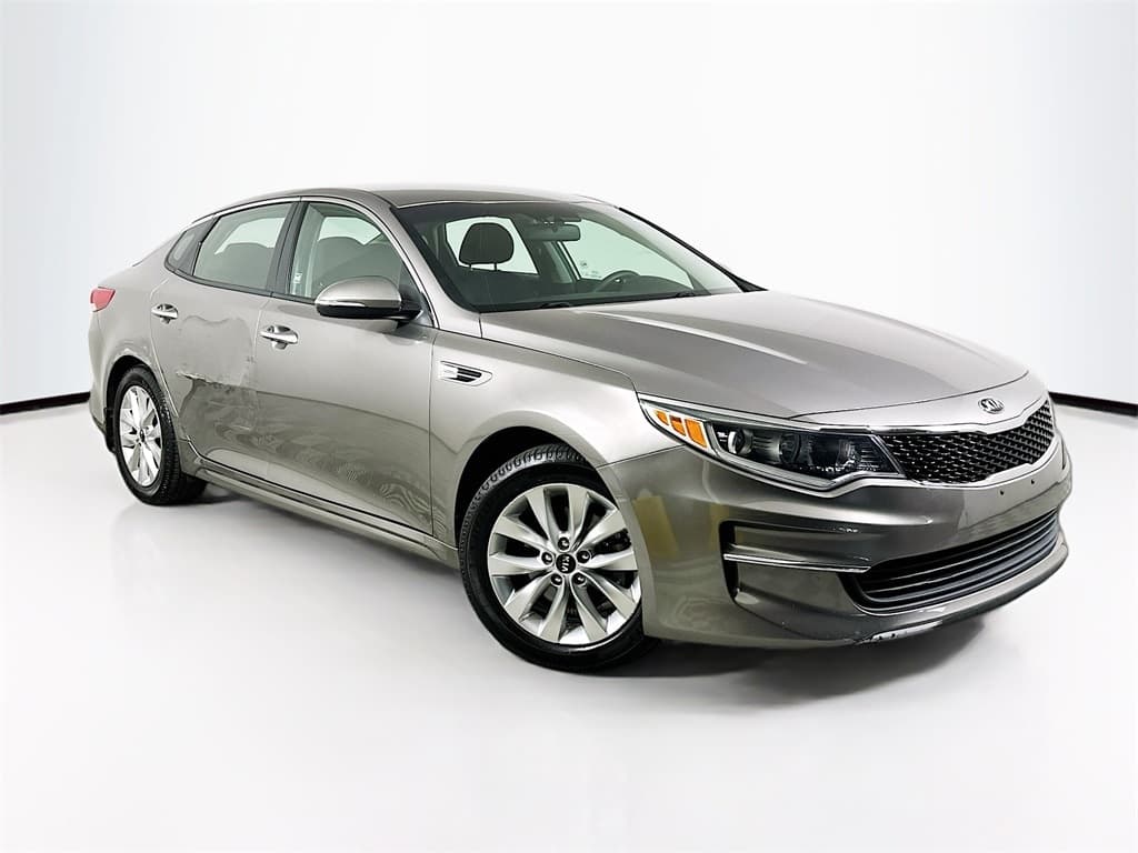 Foto de 2018 Kia Optima LX
