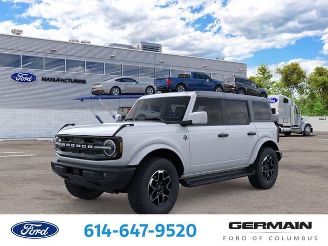 2026 Ford Bronco Outer Banks — photo 1 of 30