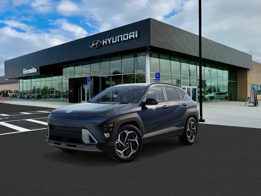 2027 Hyundai Kona SEL Premium — photo 1 of 17