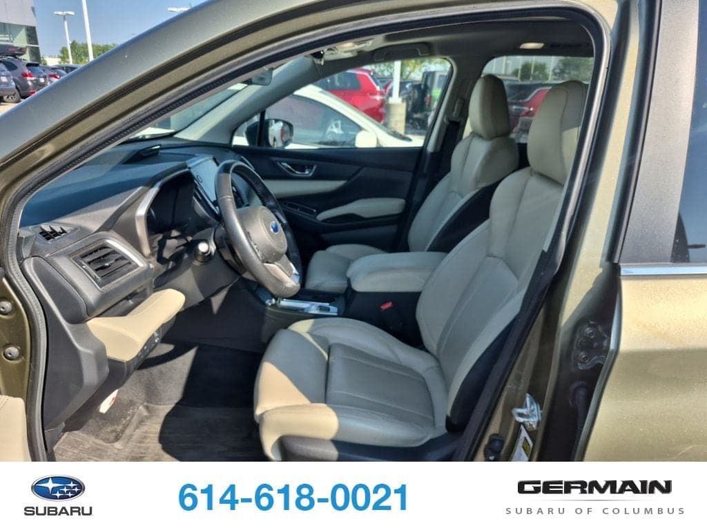 2025 Subaru Ascent Limited — photo 1 of 12