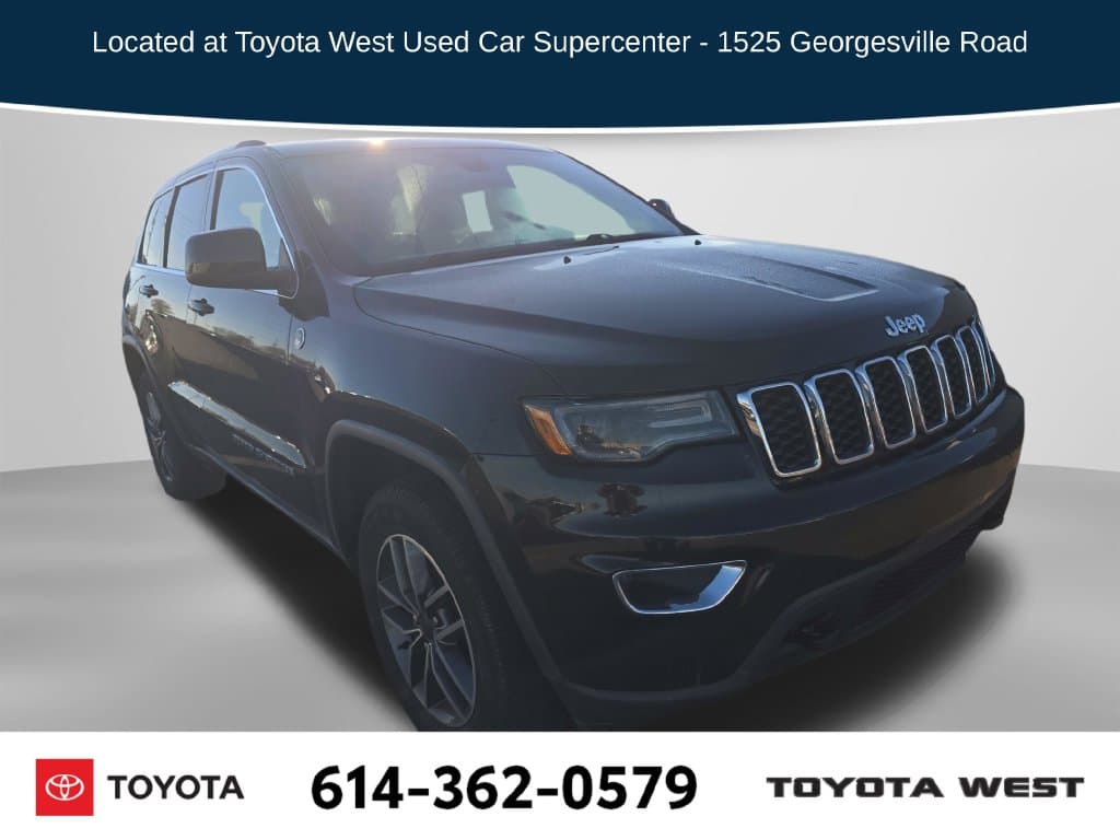 2020 Jeep Grand Cherokee Laredo — photo 1 of 20
