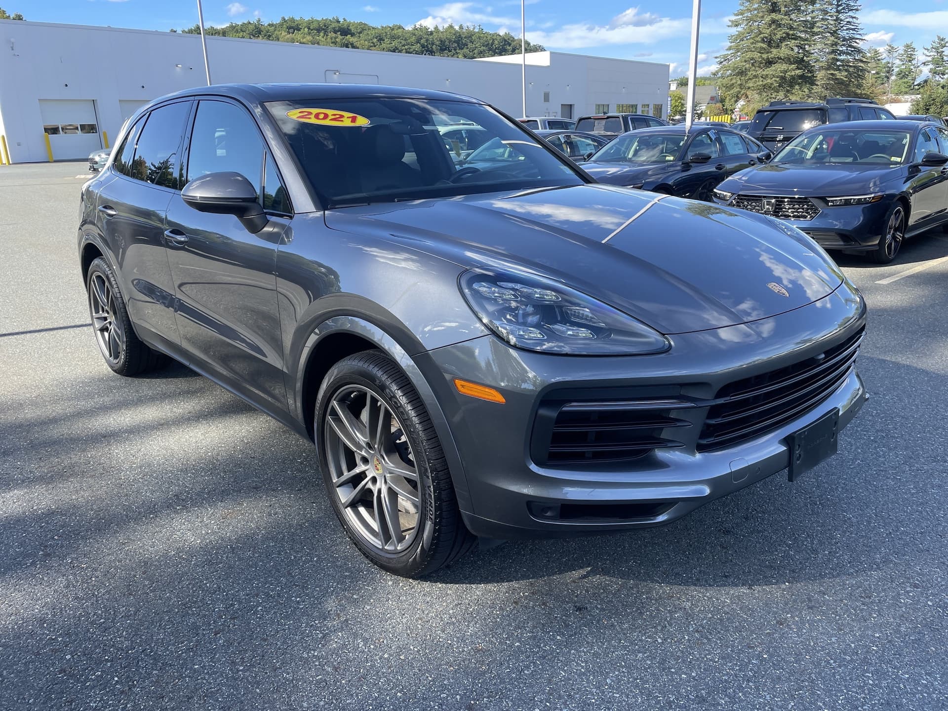 2021 Porsche Cayenne S — photo 1 of 46
