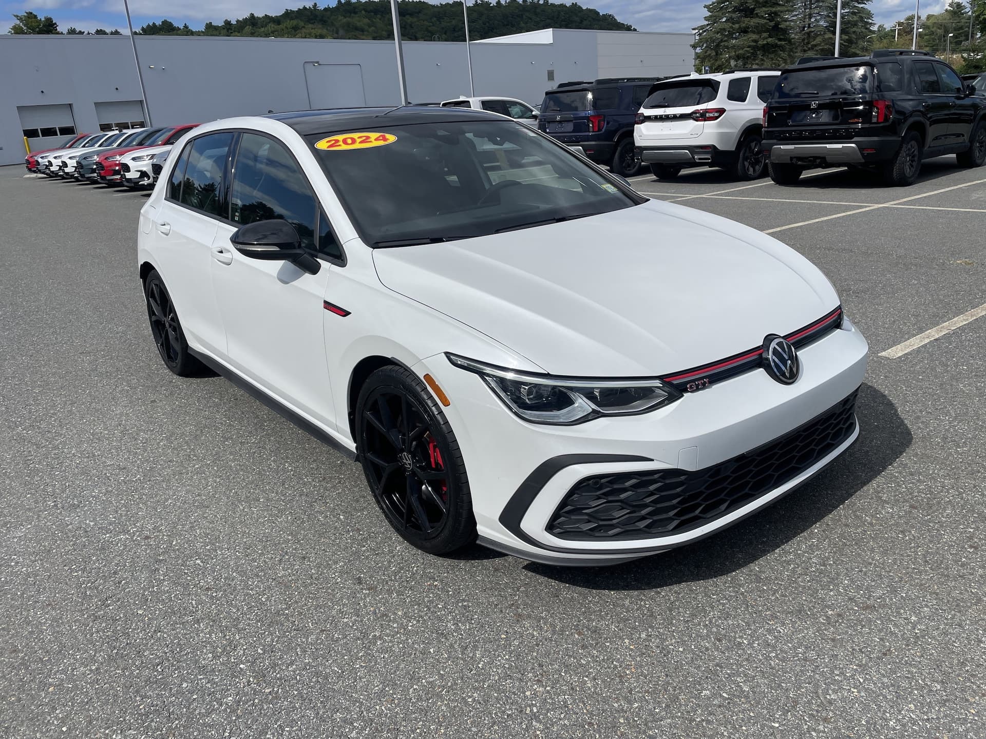 2024 Volkswagen Golf GTI 380 SE — photo 1 of 43