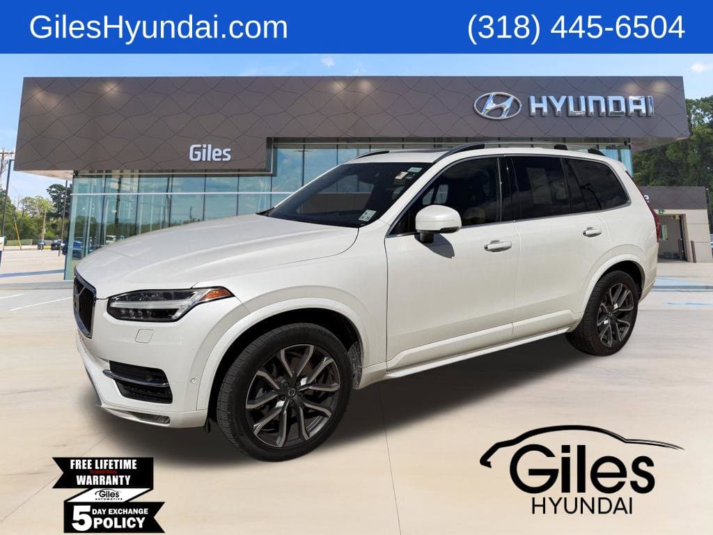 2017 Volvo XC90 Momentum — photo 1 of 20