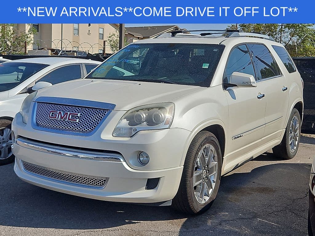 2012 GMC Acadia Denali — photo 1 of 5