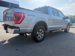Extra Photo