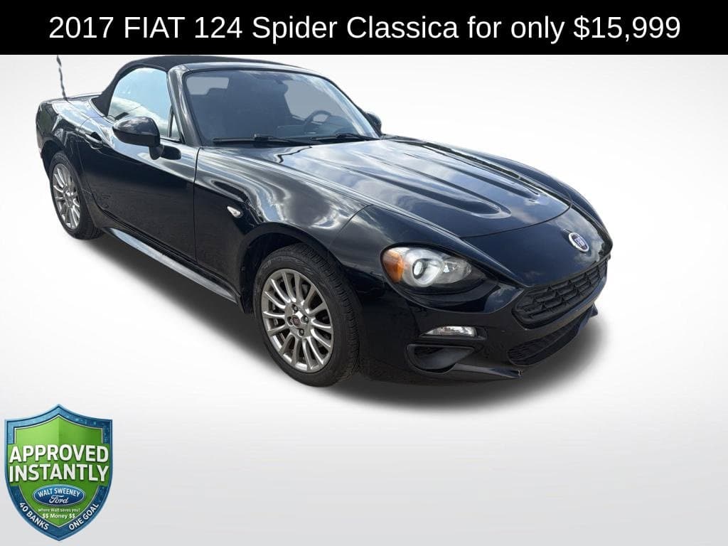 2017 Fiat 124 Spider Classica — photo 1 of 8